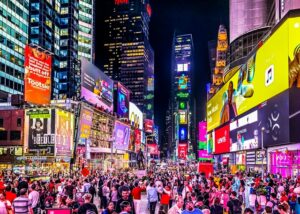 times square crowd